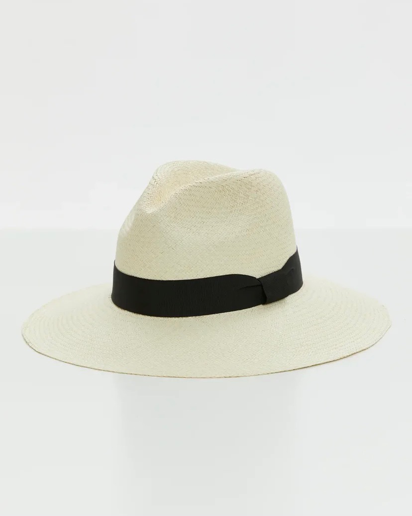 Fedora Lagos with black ribbon