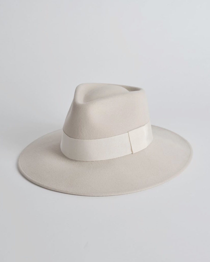 Milky felt hat City